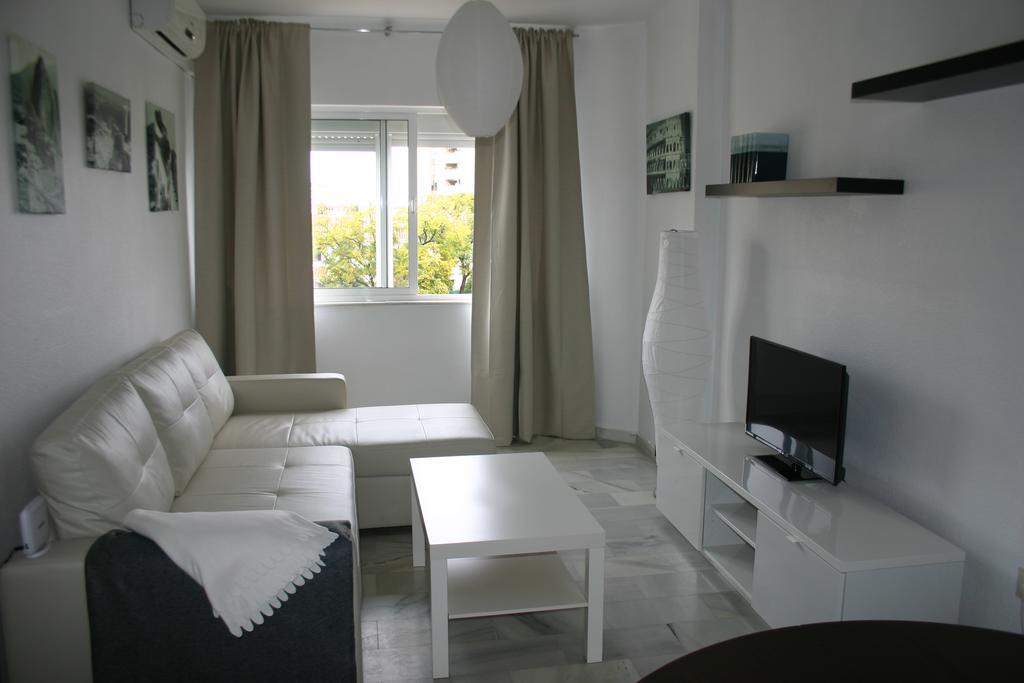 Apartamento Las Adelfas Херес де ла Фронтера Екстериор снимка